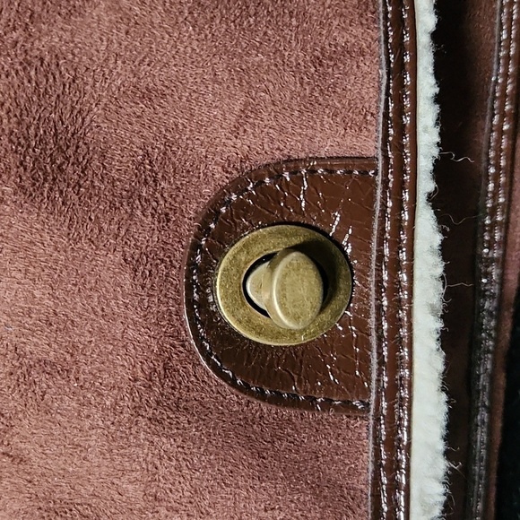 Bath & Body Works Suede and Sherpa Purse - Picture 2 of 7